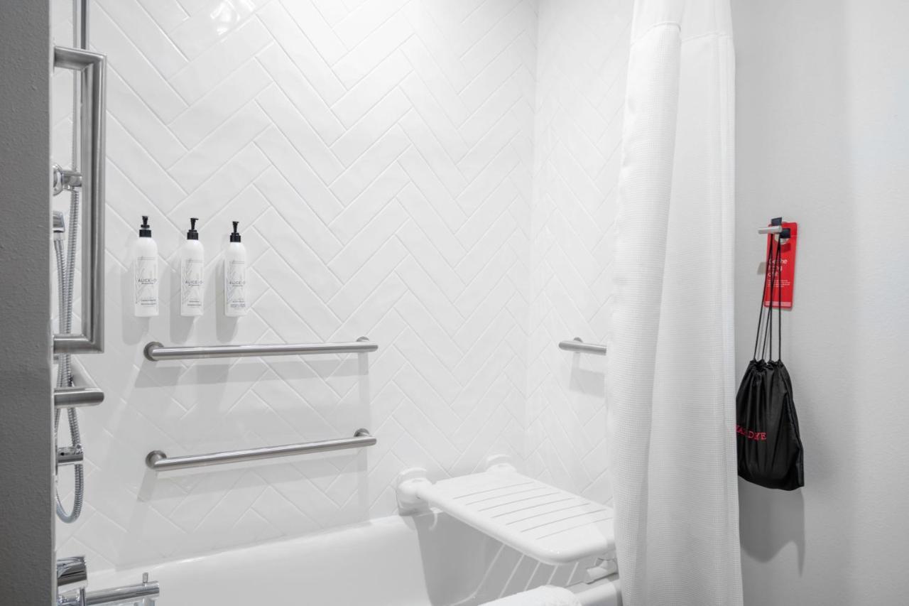 Towneplace Suites By Marriott Tampa 클리어워터 외부 사진